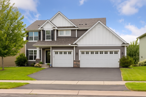 980 Monarch Trl, Eagan, MN, 55123-1785 | Card Image