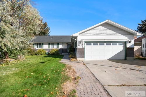 2049 Malibu Dr, Idaho Falls, ID, 83404-6417 | Card Image