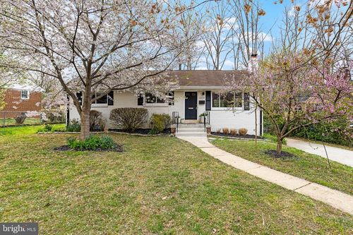 3221 Sherry Ct, FALLS CHURCH, VA, 22042-3719 | Card Image