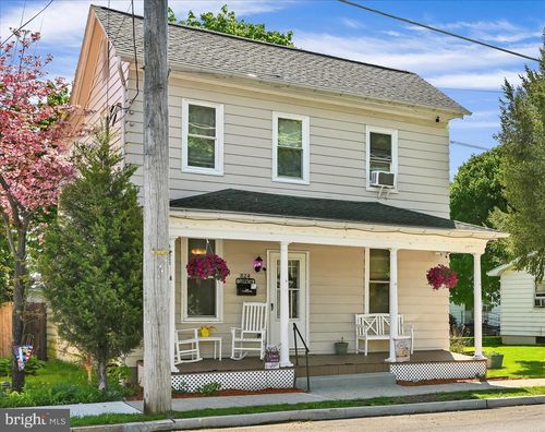 524 S Railroad St, MYERSTOWN, PA, 17067-1519 | Card Image
