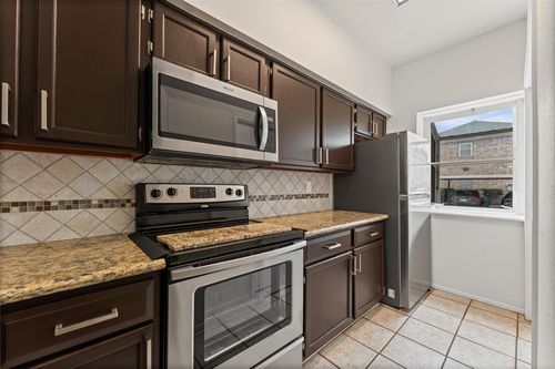 7643-7643 Cambridge St, Houston, TX, 77054-2038 | Card Image