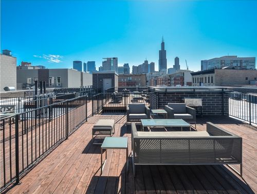 apt-207-20 N Aberdeen St, Chicago, IL, 60607-3042 | Card Image