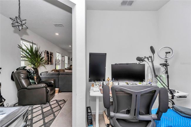 8413 Sw 54 Th Loop, House other with 2 bedrooms, 2 bathrooms and null parking in Ocala FL | Image 8