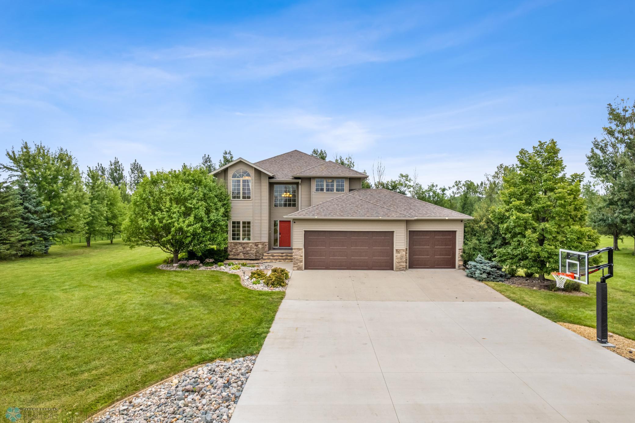 73rd St, Horace, ND 58047