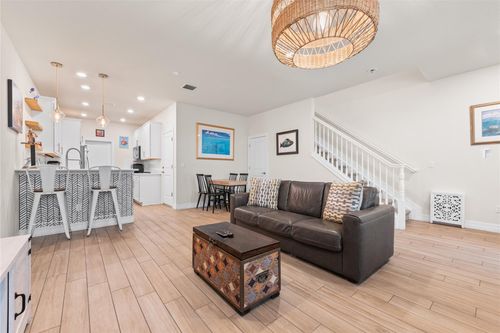 unit-2-1030 Eucalyptus Dr, Hollywood, FL, 33021-7073 | Card Image