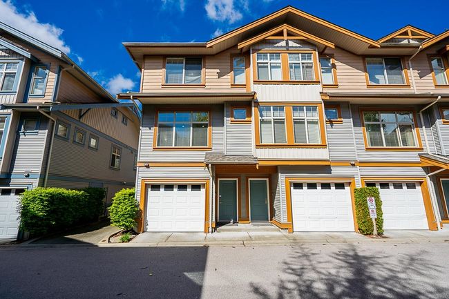 54 - 12036 66 Avenue, Townhouse with 3 bedrooms, 2 bathrooms and 2 parking in Surrey BC | Image 3