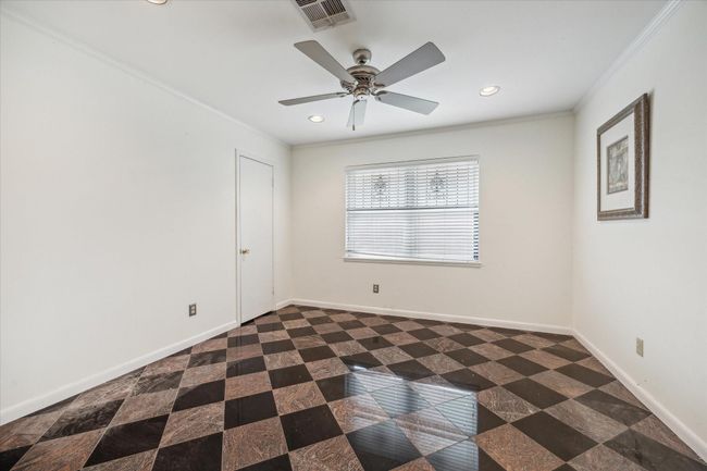 2415 W T C Jester Blvd, House other with 3 bedrooms, 2 bathrooms and 3 parking in Houston TX | Image 19