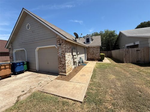 b-9313 Kempler Dr, Austin, TX, 78748-6058 | Card Image