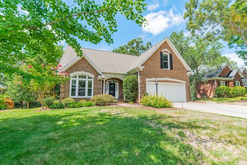 1932 Millbrook Ln, Matthews, NC, 28104-4333 | Card Image