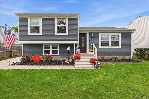 185 Le Havre Dr, Cheektowaga, NY, 14227-3125 | Card Image