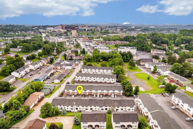 APT-4 - 1339 Riddle Ave, Townhouse with 2 bedrooms, 3 bathrooms and 3 parking in Morgantown WV | Image 34