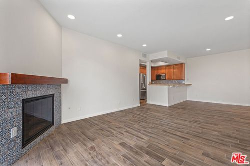 221-8707 Falmouth Avenue, Playa del Rey, CA, 90293 | Card Image