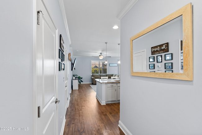 Entryway | Image 13