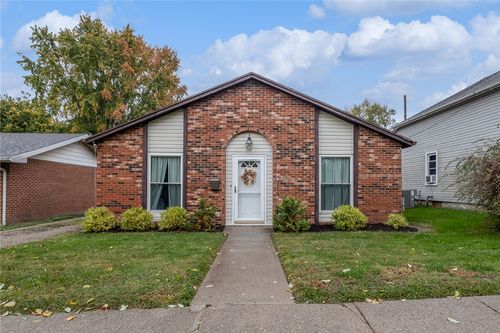 233 N West St, Xenia, OH, 45385-2347 | Card Image