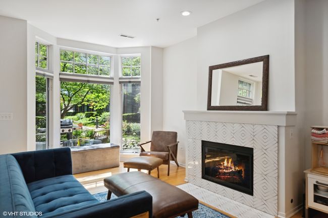 APT-15 - 101 Euclid Ave, Townhouse with 2 bedrooms, 3 bathrooms and 2 parking in Oak Park IL | Image 6