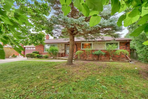 568 Gordon Ave, London, ON, N6J2V7 | Card Image