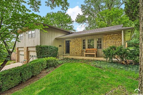 3430 Camelback Pl, Lawrence, KS, 66047-1719 | Card Image