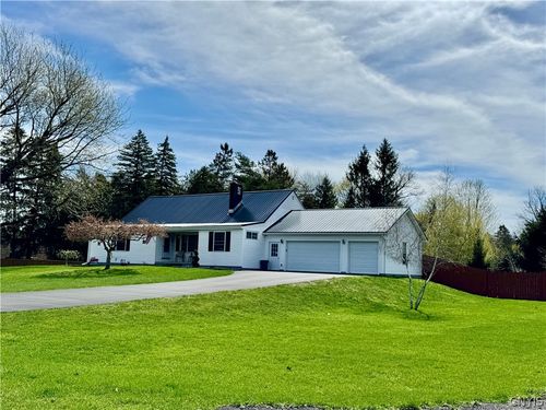 87 Clinton St, New York Mills, NY, 13417-1518 | Card Image