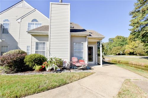 207 Andover Ct, Yorktown, VA, 23693-4569 | Card Image