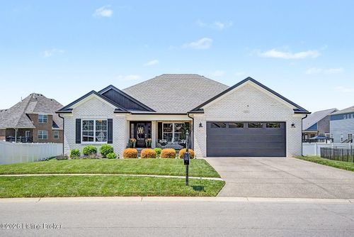 115 Charleston Dr, Mt Washington, KY, 40047 | Card Image