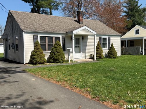 38 Middle Dr, East Hartford, CT, 06118-2734 | Card Image