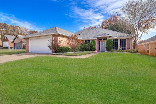 5505 Leffler Ln, Arlington, TX, 76017-0576 | Card Image