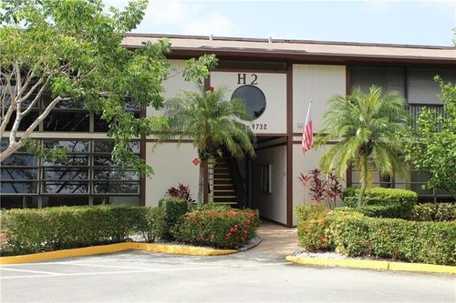 206-9728 S Belfort Cir, Tamarac, FL, 33321-1865 | Card Image