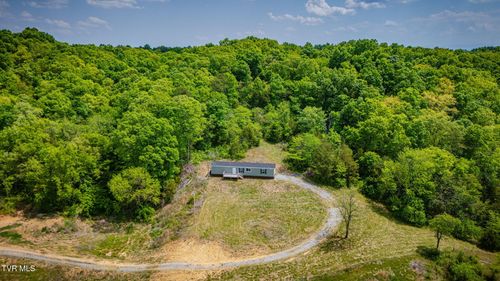 2105 Flea Ridge Rd, Mohawk, TN, 37810-4238 | Card Image