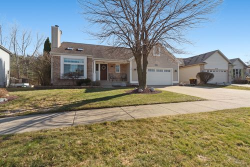 3842 Sun Rapids Dr, Okemos, MI, 48864-4573 | Card Image