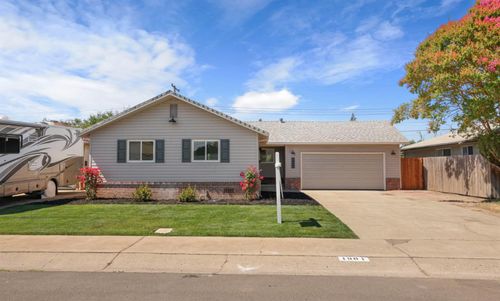 1901 W Locust St, Lodi, CA, 95242-2523 | Card Image