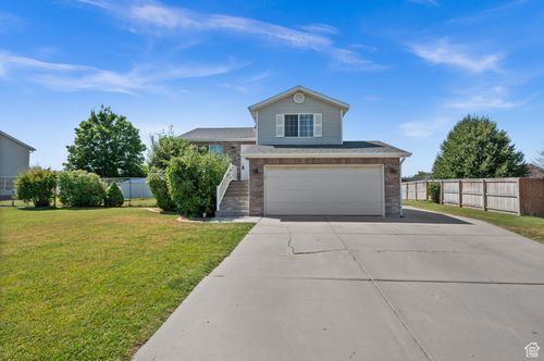 2337 W 2075 N, Clinton, UT, 84015-5733 | Card Image