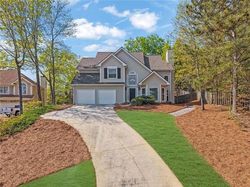 4840 Yorkshire Ln, SUWANEE, GA, 30024-1364 | Card Image