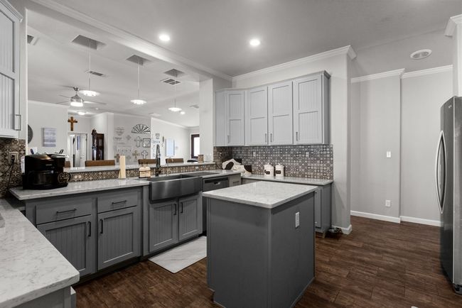 205 Se 1600, House other with 5 bedrooms, 3 bathrooms and 2 parking in Andrews TX | Image 15