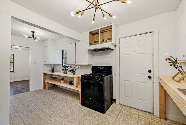 802 Cloud St, House other with 3 bedrooms, 1 bathrooms and 2 parking in Killeen TX | Image 13
