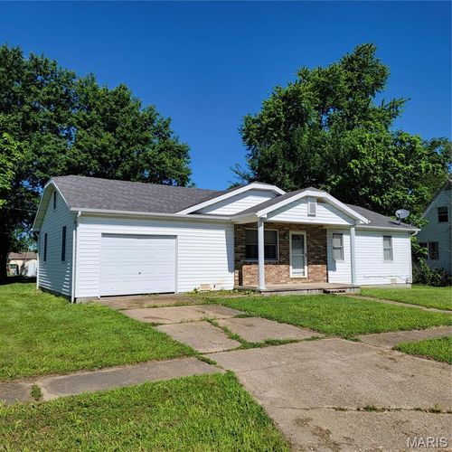 310 Linn St, Belle, MO, 65013-2457 | Card Image