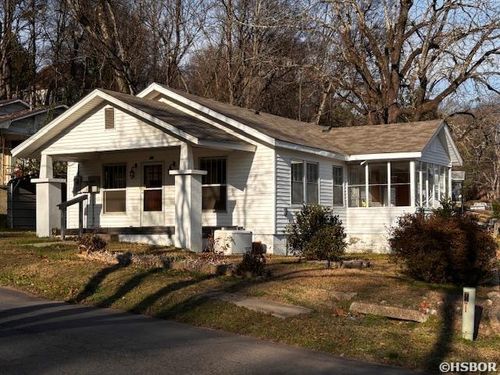 112 Cove Street, Hot Springs, AR, 71901 | Card Image