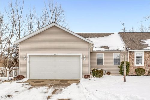 unit-16a-1168 N Jefferson St, Medina, OH, 44256-6631 | Card Image