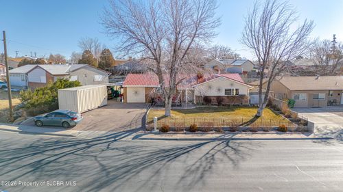 4112 Wilshire Dr, Farmington, NM, 87402-4752 | Card Image