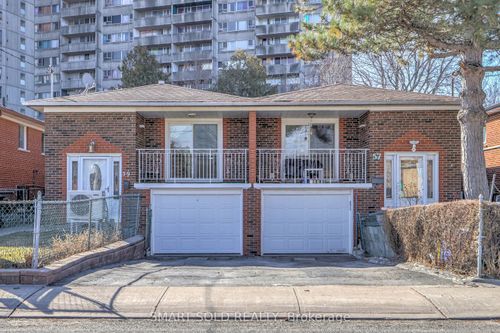 59 Chapman Avenue, East York, ON, M4B1C6 | Card Image