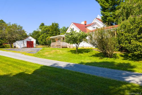 4 Cole Dr, Woodbourne, NY, 12788-5454 | Card Image