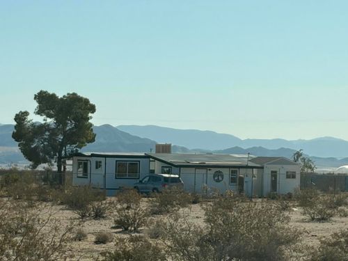 880 Friendship Ave, 29 Palms, CA, 92277-5312 | Card Image