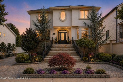 42 Mosely Ave, Staten Island, NY, 10312-4114 | Card Image
