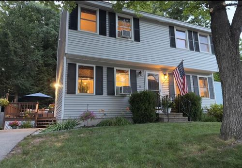 70 Woodbine Ave, Concord, NH, 03303-3460 | Card Image