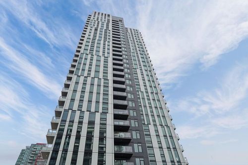 504-6608 Sussex Avenue, Burnaby, BC, V5H3C6 | Card Image