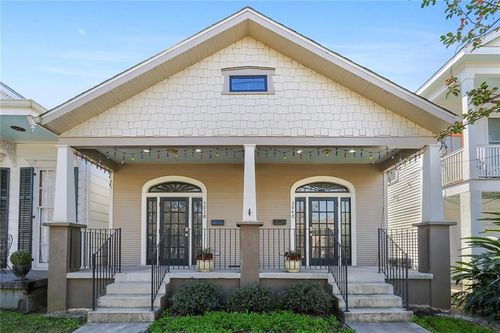 3040 Grand Rte Saint John St, New Orleans, LA, 70119-3027 | Card Image