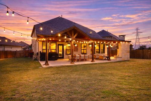 101 Mossy Oak Trl, Fort Worth, TX, 76131-3603 | Card Image