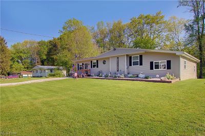 2386 Bonna Drive, House other with 3 bedrooms, 1 bathrooms and null parking in Uniontown OH | Image 2