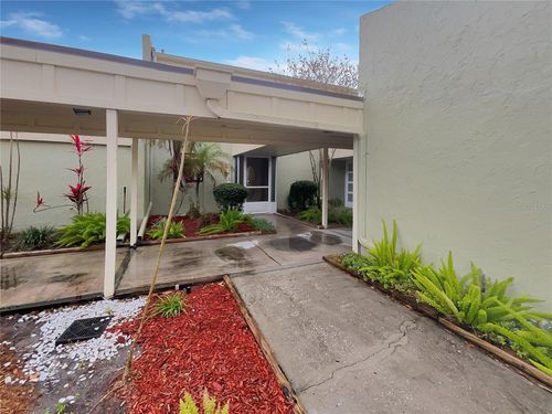 13516 Palmwood Ln, TAMPA, FL, 33618-8417 | Card Image