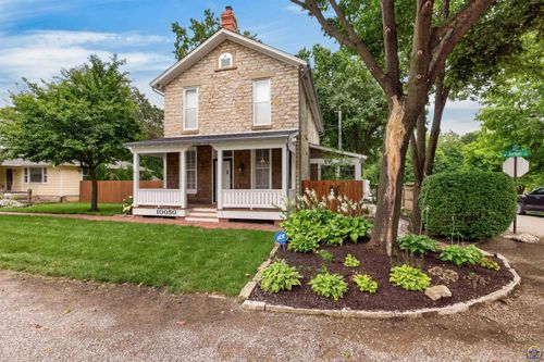 10050 Sw Jordan Rd, Wakarusa, KS, 66546-9670 | Card Image