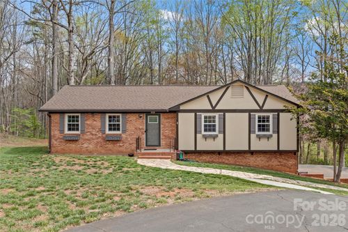 218 Misty Ct, King, NC, 27021-9788 | Card Image